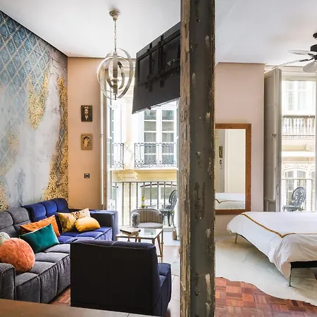 Balcones De Larios: Beautiful Balconies Next To Plaza De La Constitucion * Malaga