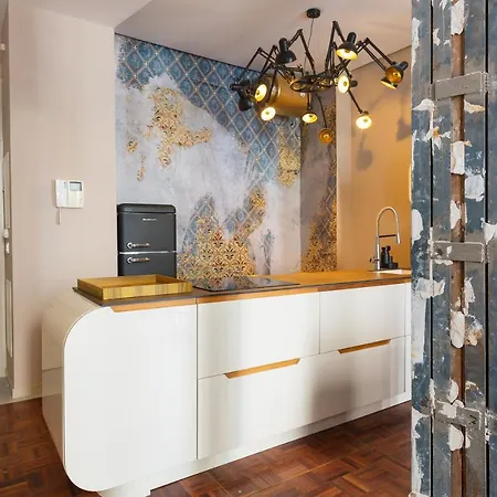 Apartment Balcones De Larios: Beautiful Balconies Next To Plaza De La Constitucion Malaga